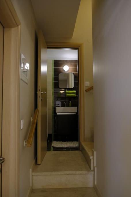 Apartment With Garden In Thessaloniki. Kültér fotó